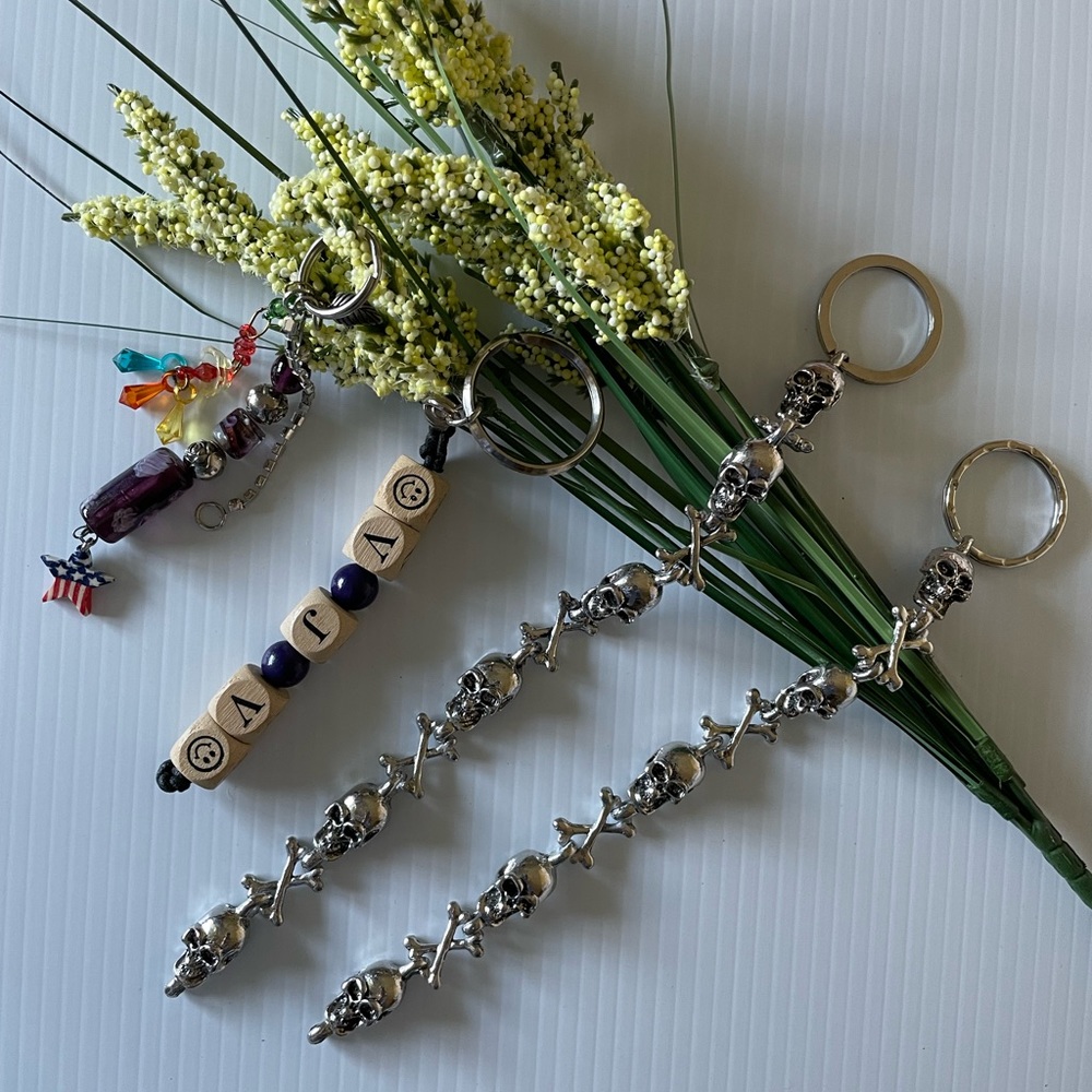 Mix variety keychains (mix beads, silver tone skulls link, wood letters) - 4 pcs